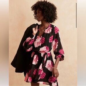 Banana Republic Petite Tie-Waist Fit-and-Flare Dress